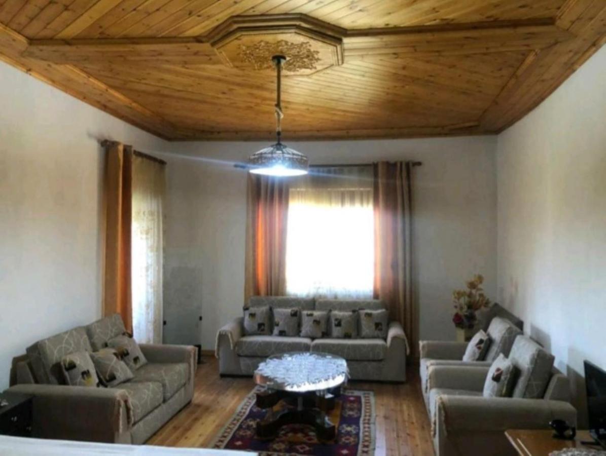 Miziriguesthouse Gjirokastër Exterior foto